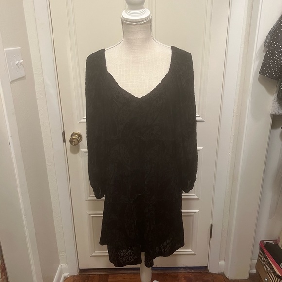 Black Velvet Betsey Johnson Party Dress Vneck Fit And Flare - Picture 6 of 10